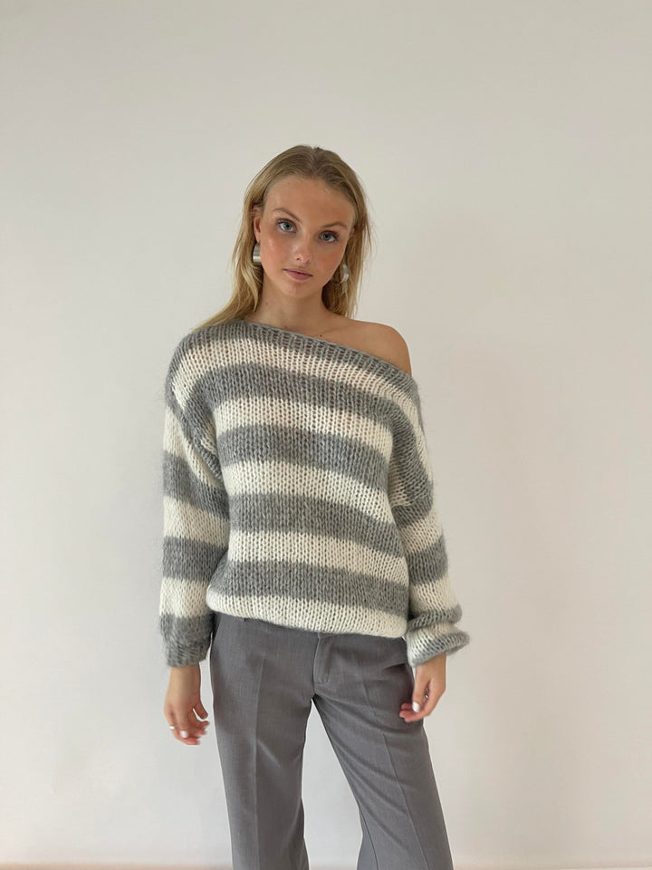Striped Knitted Sweater for Women-Sweaters Women-Camden Fashion